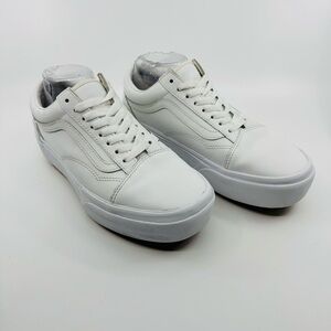 Vans Old Skool Platform Shoe Color True White SZ Women’s 9. Mens 7.5